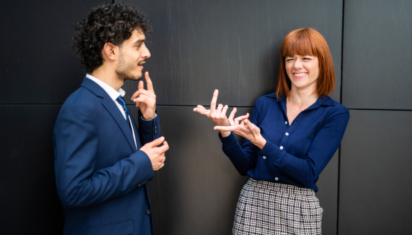 Science/High-Tech - Quelle école enseigne le langage non verbal en France ?